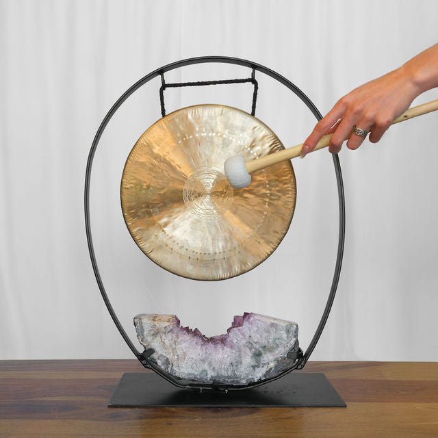 Gong with Crystal Base